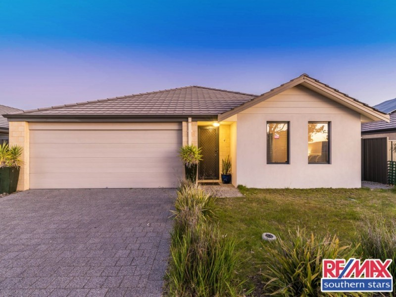 8 Catani Way, Hilbert WA 6112