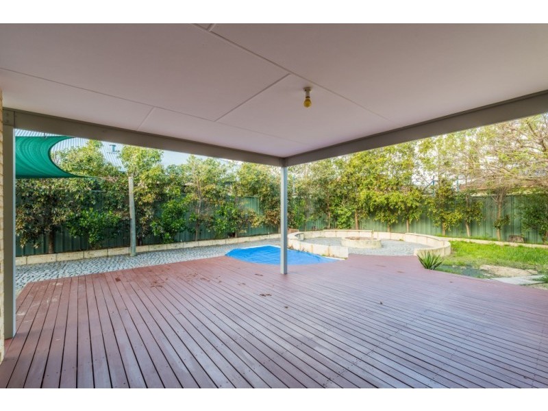 46 Excalibur Chase, Wattle Grove WA 6107