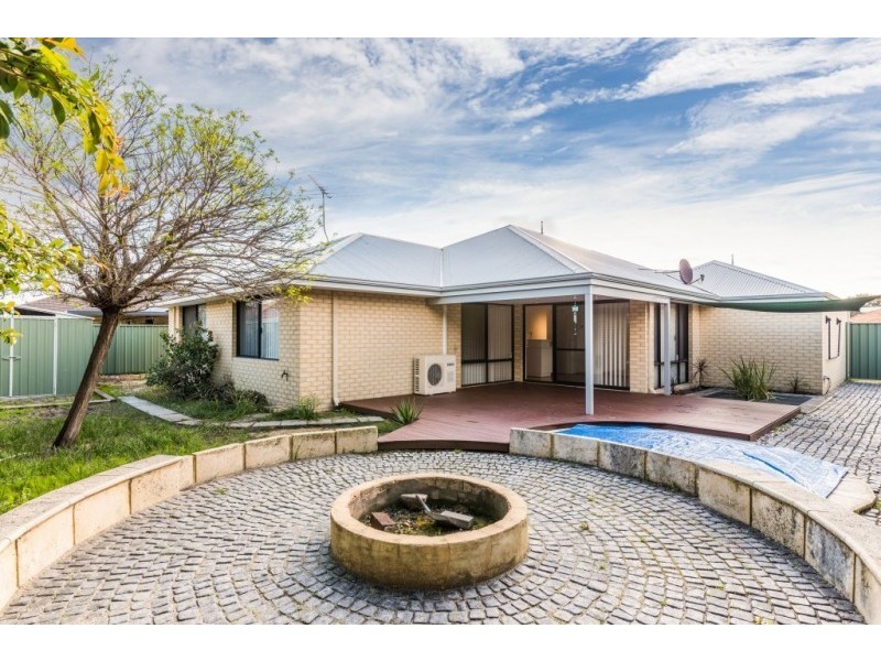 46 Excalibur Chase, Wattle Grove WA 6107