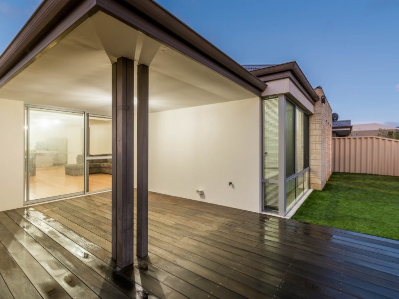 7 Linkwater Pass, Southern River WA 6110