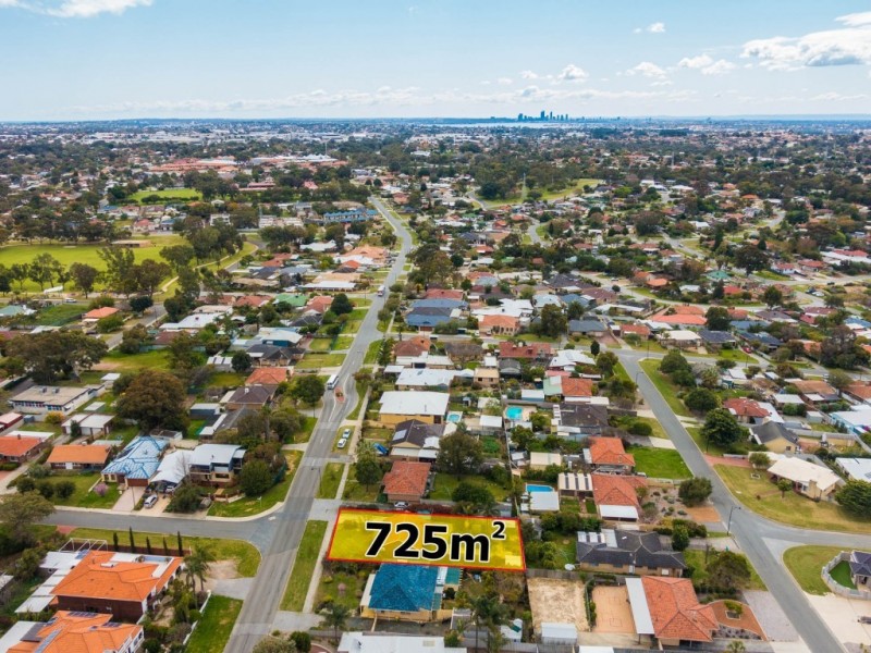 74 Redmond Road, Hamilton Hill WA 6163