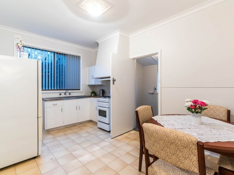 74 Redmond Road, Hamilton Hill WA 6163