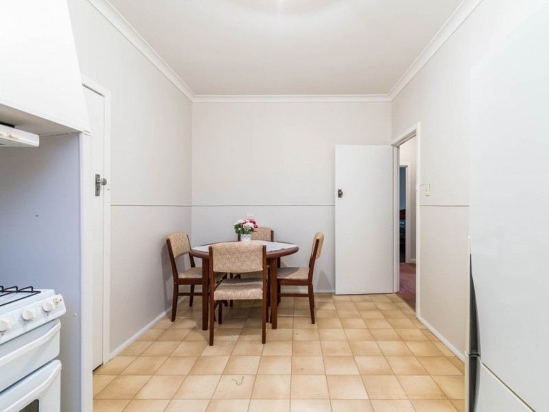 74 Redmond Road, Hamilton Hill WA 6163