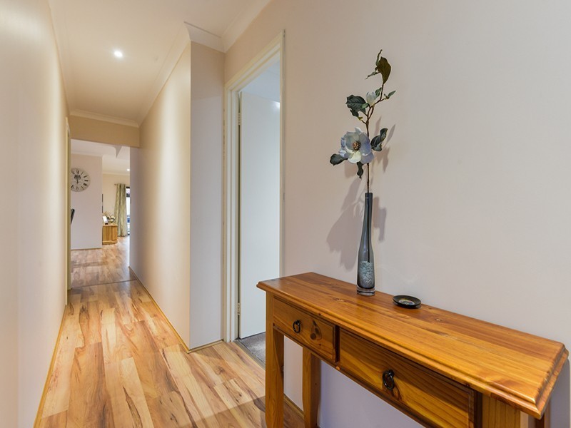 29b Hooson Way, Wilson WA 6107