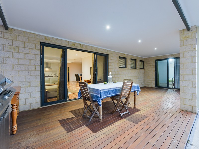 29b Hooson Way, Wilson WA 6107