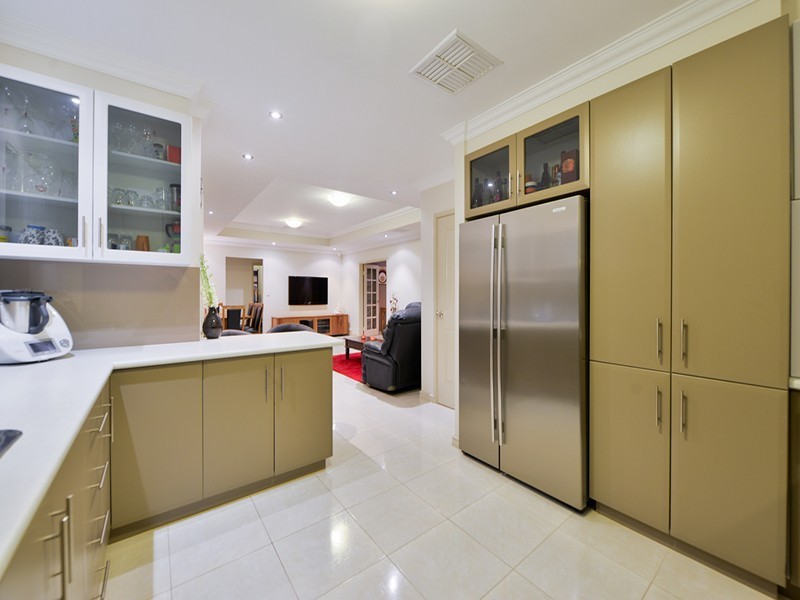 5 Gianatti Ramble, East Cannington WA 6107