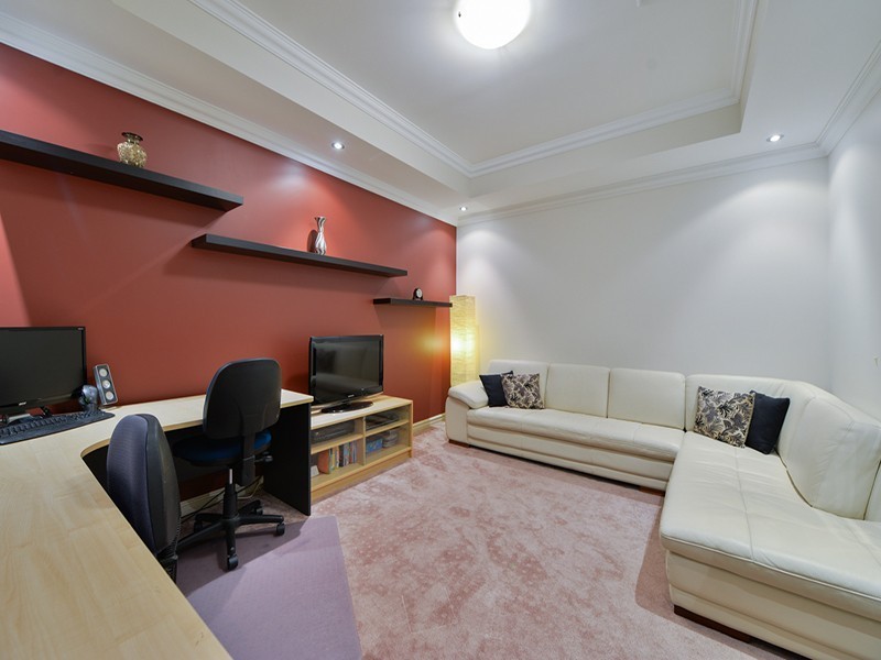 5 Gianatti Ramble, East Cannington WA 6107