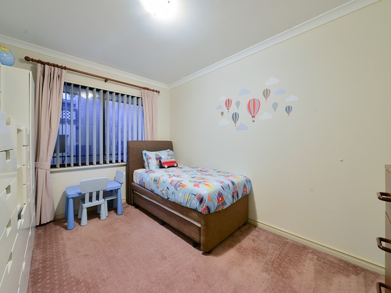 5 Gianatti Ramble, East Cannington WA 6107