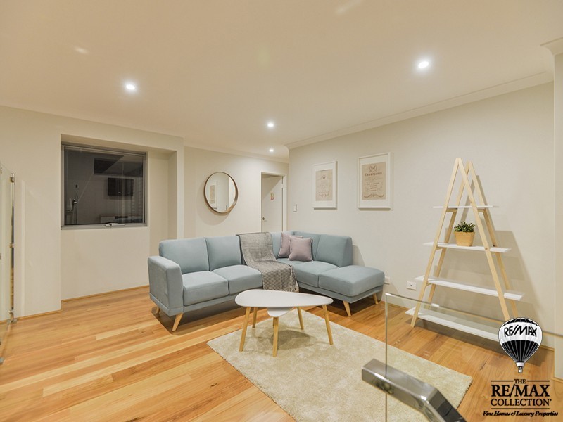 8 Egretta Drive, Waterford WA 6152