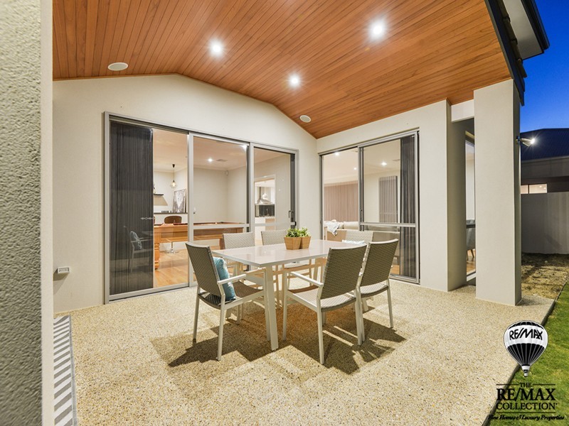 8 Egretta Drive, Waterford WA 6152