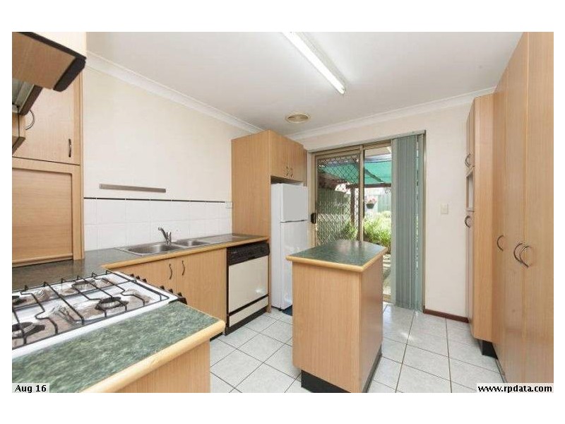 60 Dealy Close, Cannington WA 6107