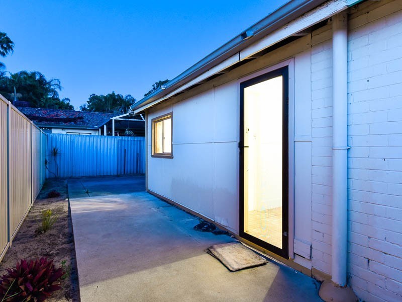 30b Sydenham Street, Beckenham WA 6107