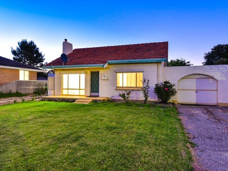 30b Sydenham Street, Beckenham WA 6107