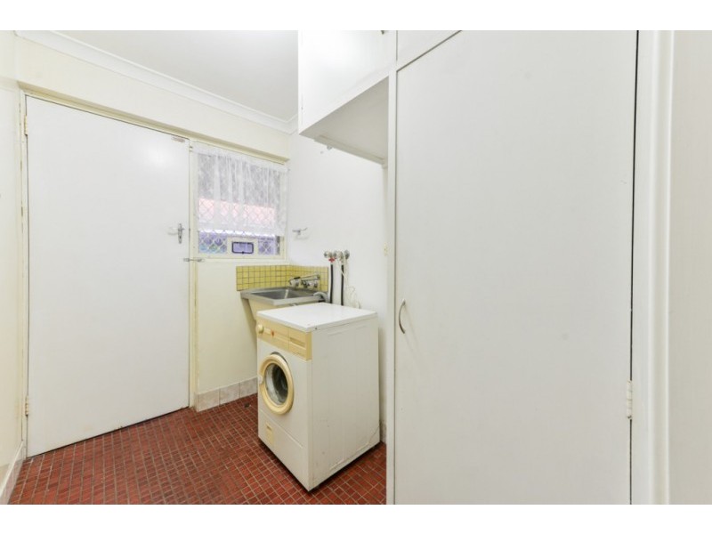 29 Corona Crescent, Cannington WA 6107