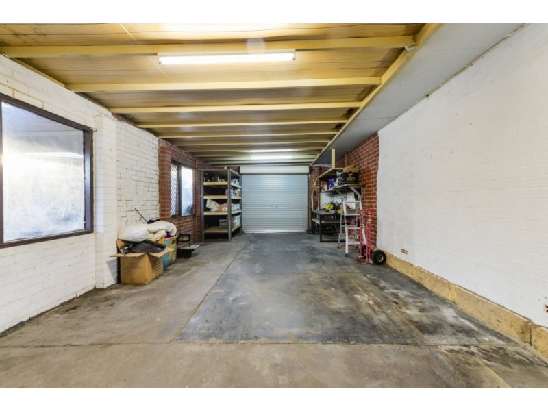 29 Corona Crescent, Cannington WA 6107