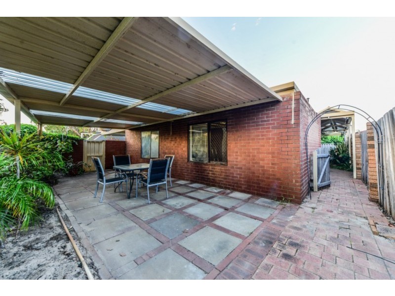 29 Corona Crescent, Cannington WA 6107