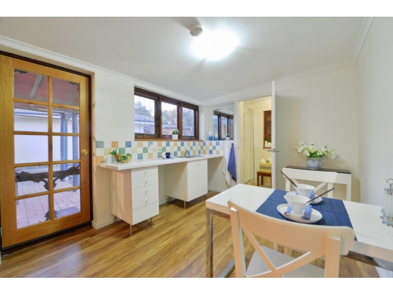 4 Langham Gardens, Wilson WA 6107