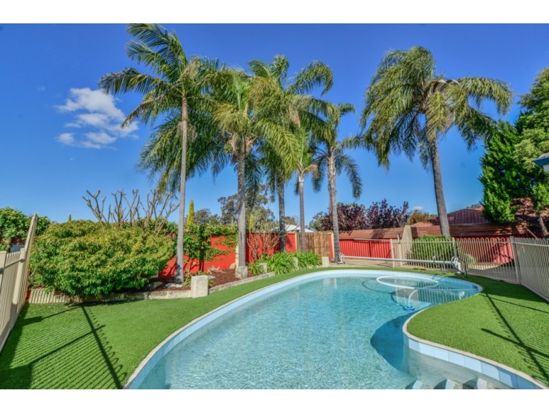 4 Langham Gardens, Wilson WA 6107