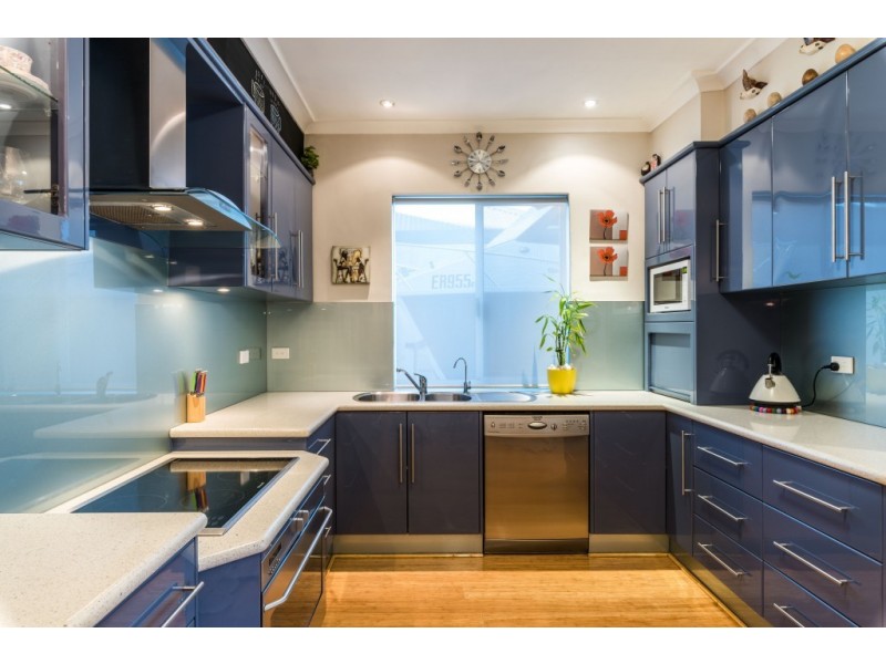 9 Pether Road, Manning WA 6152