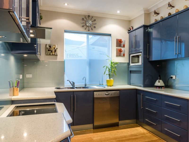 9 Pether Road, Manning WA 6152