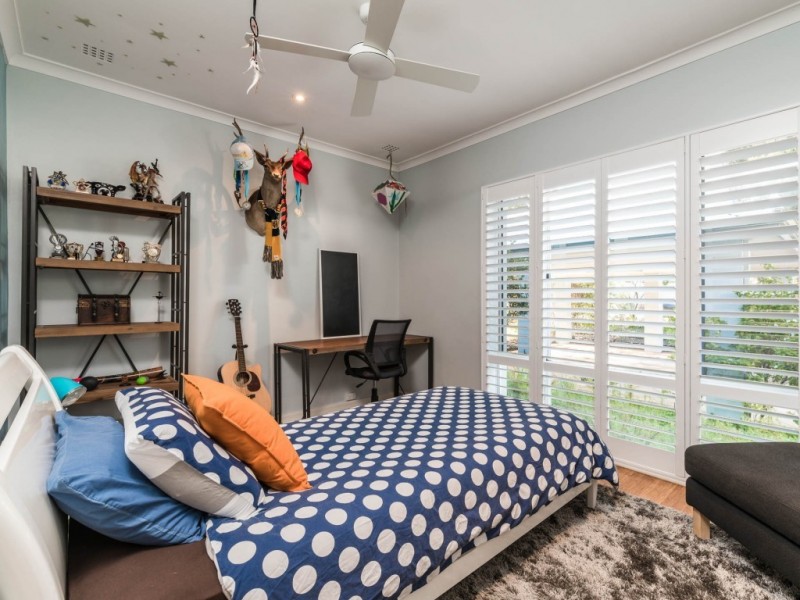 9 Pether Road, Manning WA 6152