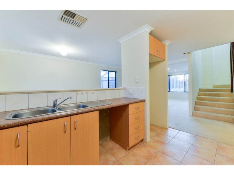 36 Eldridge Grove, Cannington WA 6107