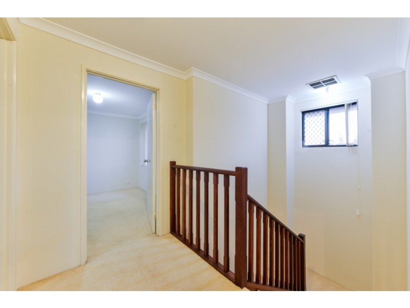 36 Eldridge Grove, Cannington WA 6107