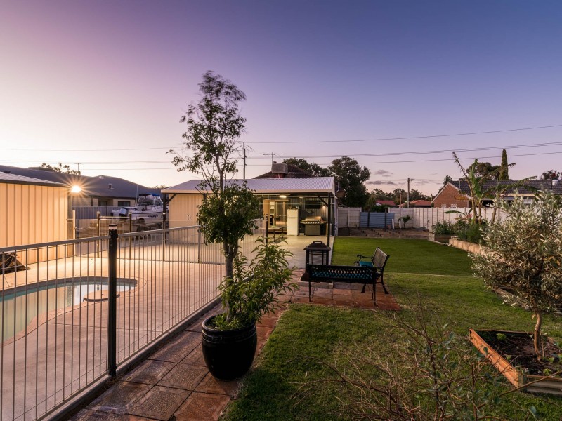 69 Gibbs Street, East Cannington WA 6107