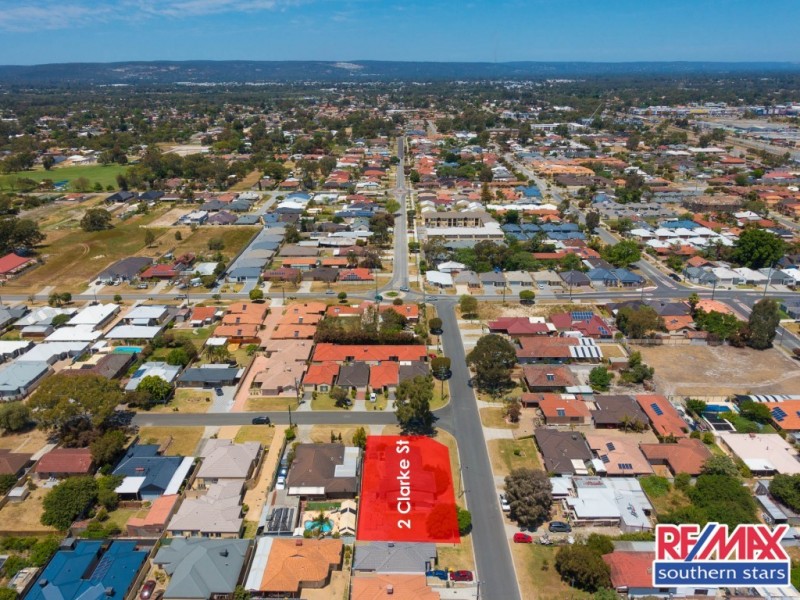 2 Clarke Street, East Cannington WA 6107