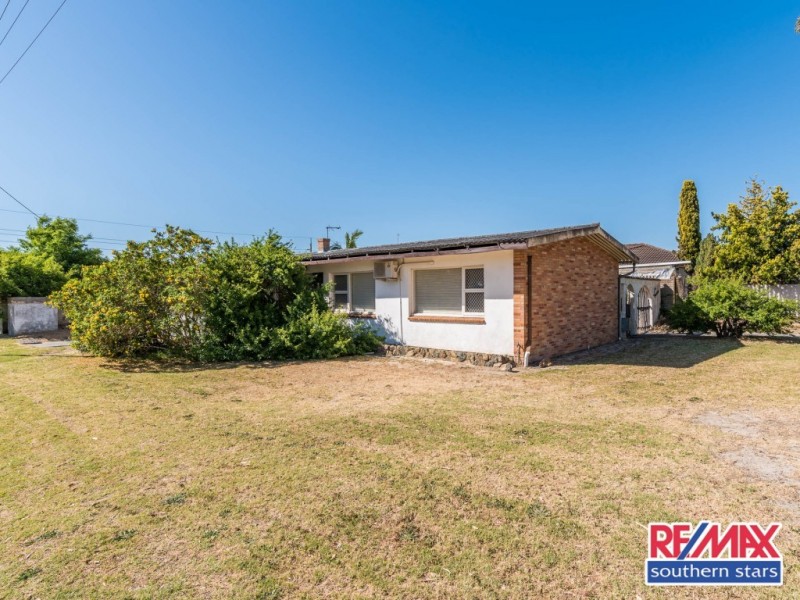 2 Clarke Street, East Cannington WA 6107