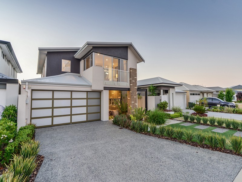 61 Oakbella Parade, Harrisdale WA 6112