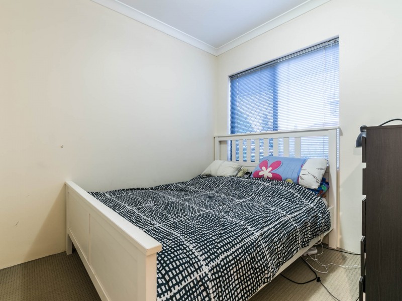 12/77 Henry Street, East Cannington WA 6107