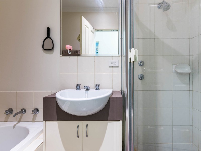 12/77 Henry Street, East Cannington WA 6107