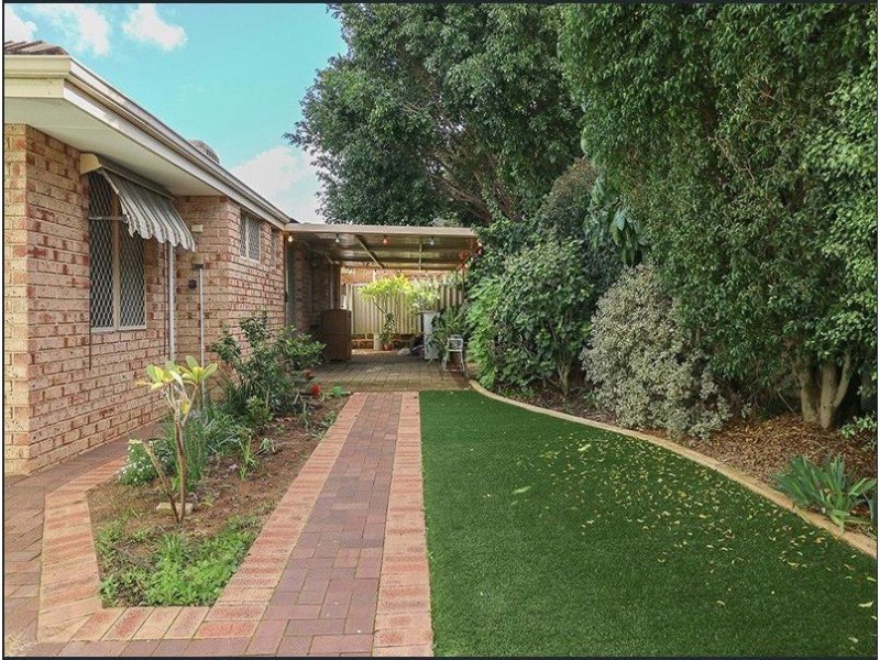 5/208 Burslem Drive, Maddington WA 6109