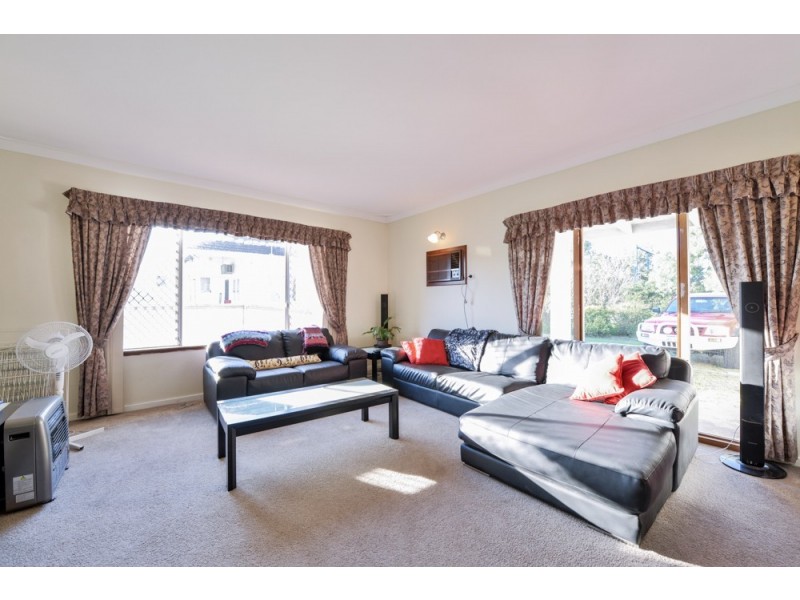 477 Sevenoaks Street, Beckenham WA 6107