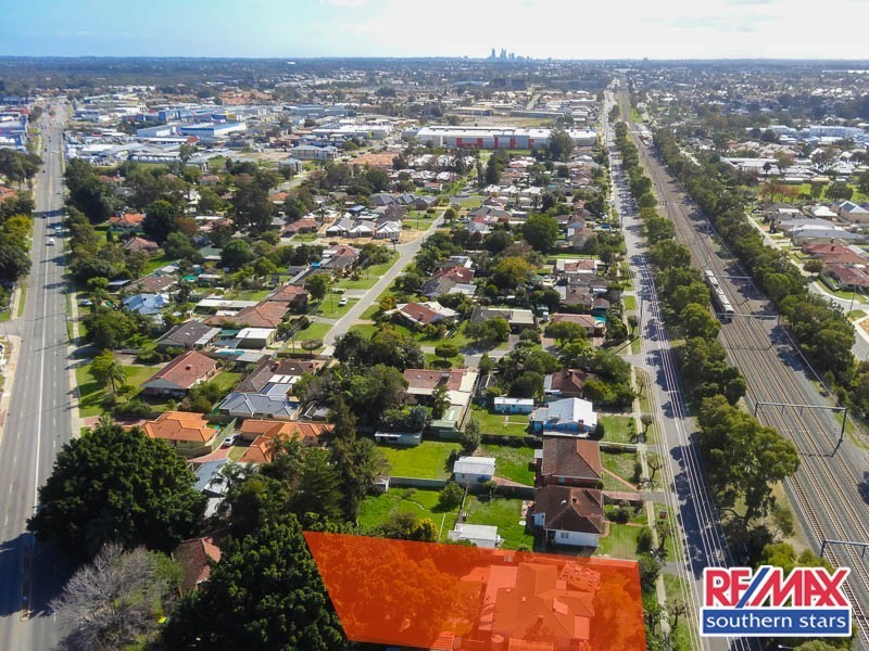 477 Sevenoaks Street, Beckenham WA 6107