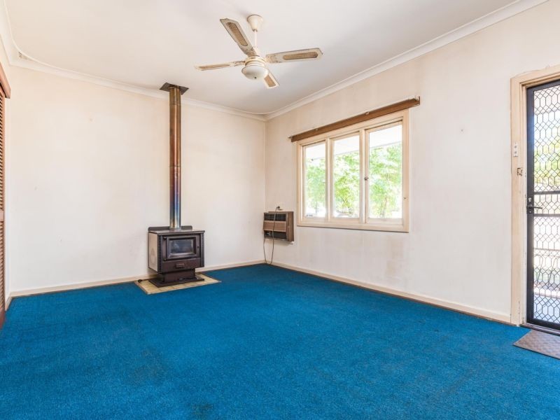 50 Hamilton Street, Cannington WA 6107