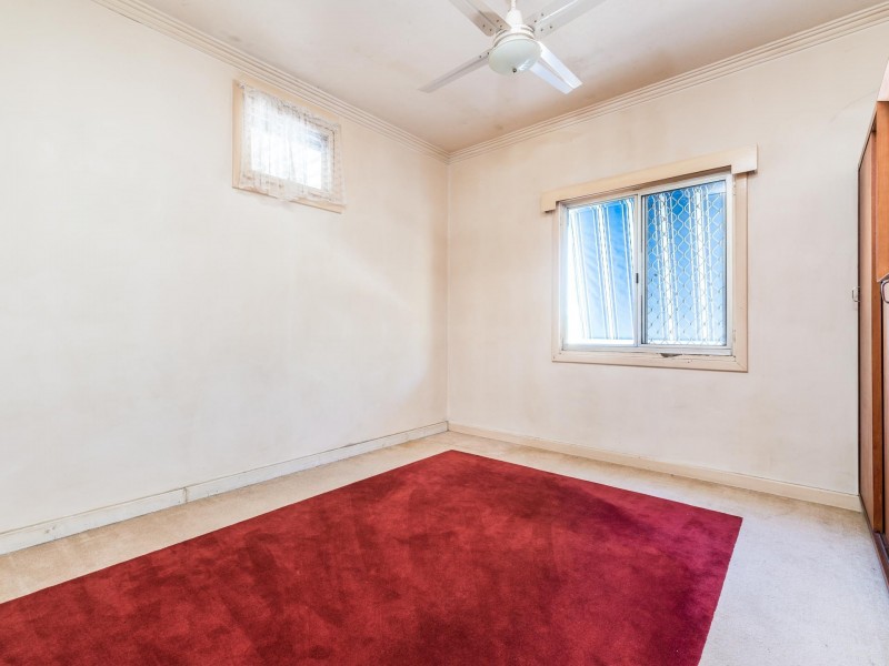 50 Hamilton Street, Cannington WA 6107