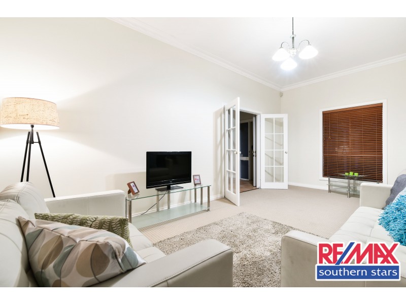 118 Station Street, East Cannington WA 6107