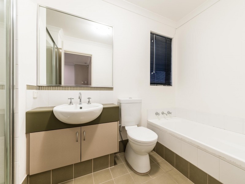 15 Bent Street, Cannington WA 6107