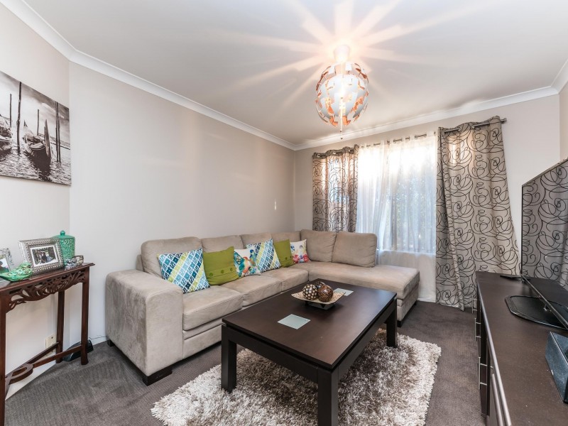 4 Eldridge Grove, Cannington WA 6107