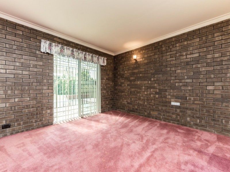 14 Brinkley Street, Cannington WA 6107