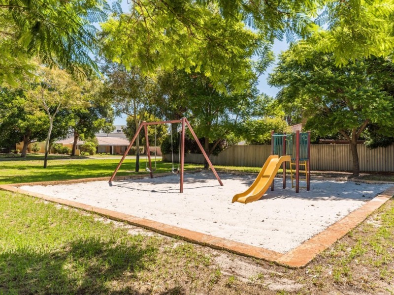 14 Brinkley Street, Cannington WA 6107