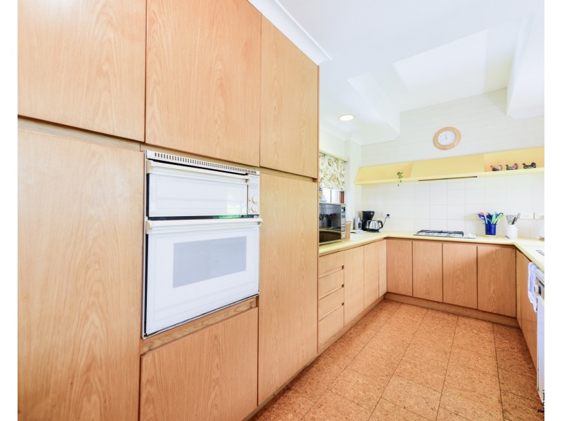 62 Oakover Street, East Fremantle WA 6158