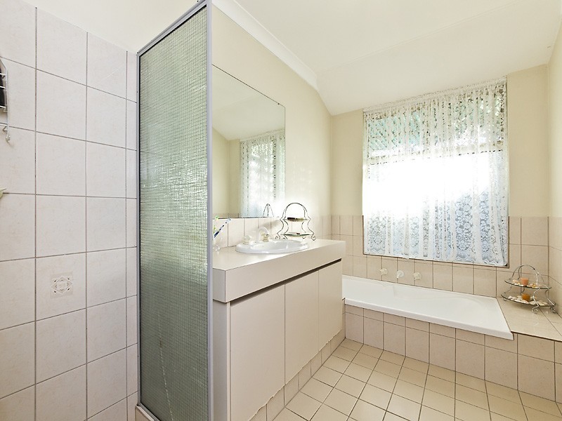 108 Gibbs Street, East Cannington WA 6107