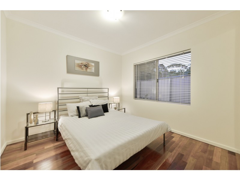 11B Hooson Way, Wilson WA 6107