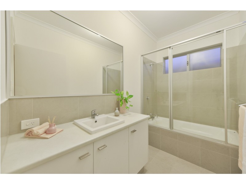 11B Hooson Way, Wilson WA 6107