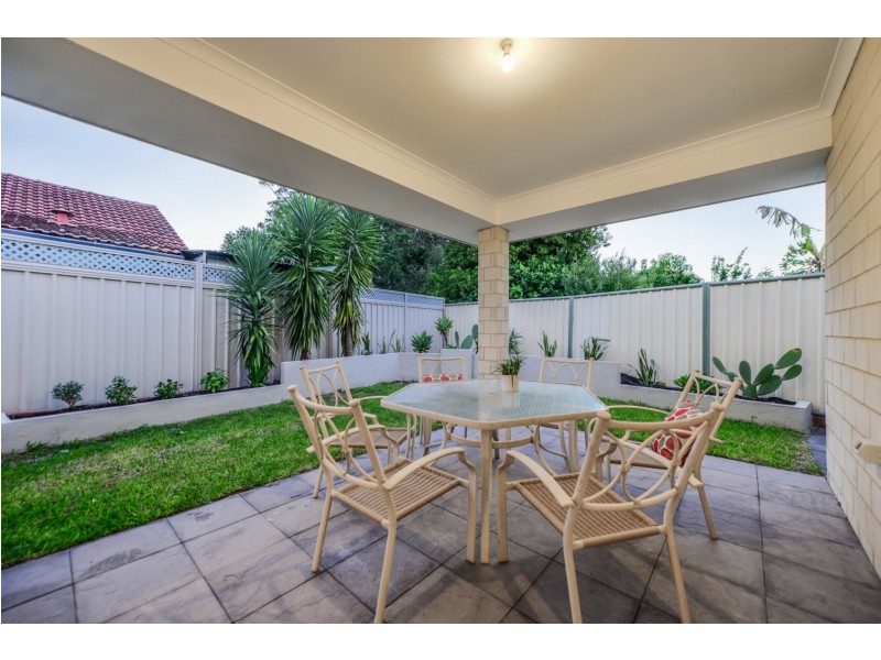 11B Hooson Way, Wilson WA 6107