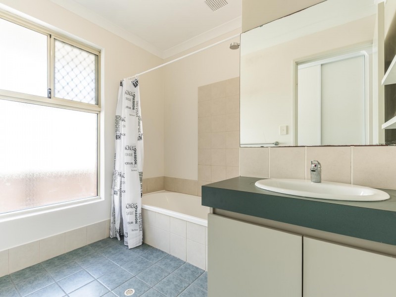 72 Postling Street, Kenwick WA 6107