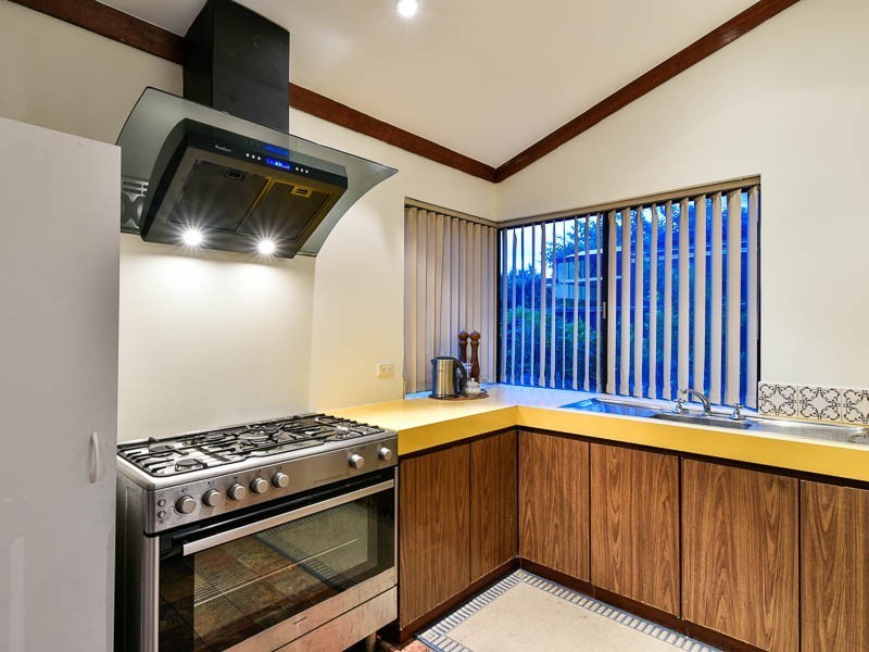 43 Begonia Close, Ferndale WA 6148